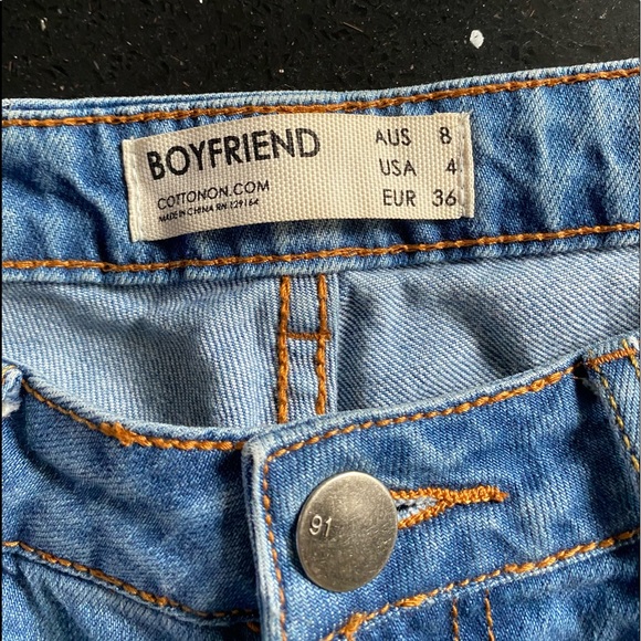 Boyfriend Distressed Pants - Picture 3 of 5